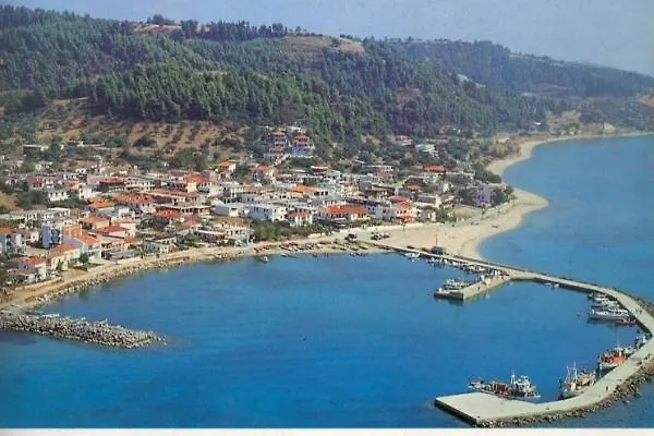 Greek House With Seaview,Parking And Yard With Bbq Villa Nea Skioni 0*,
